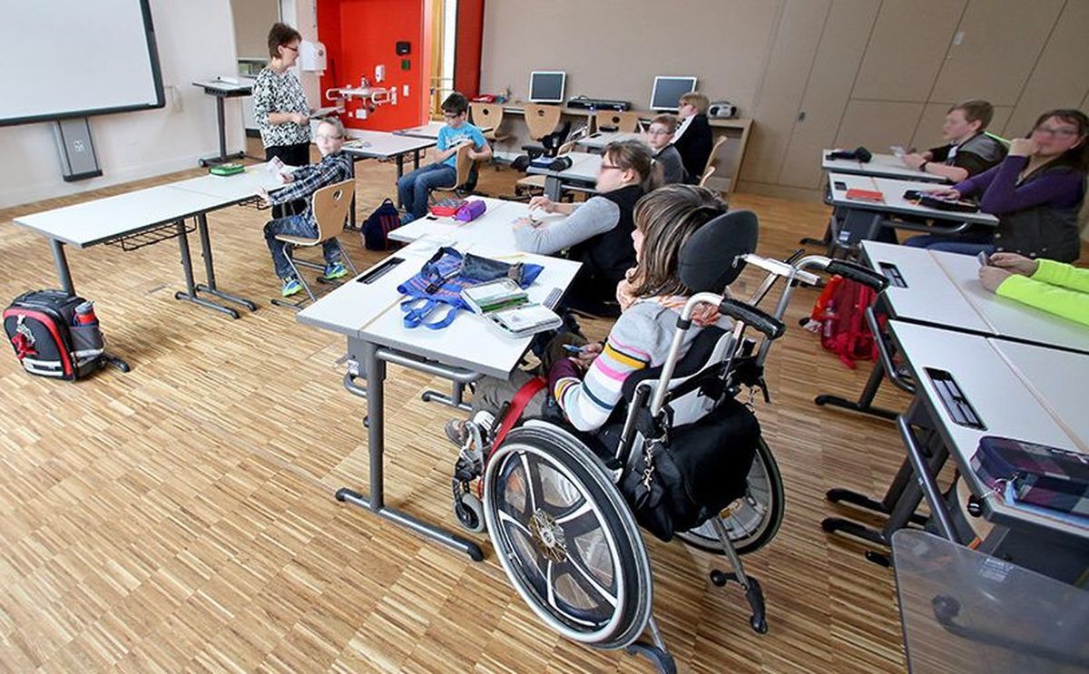 Школа для инвалидов